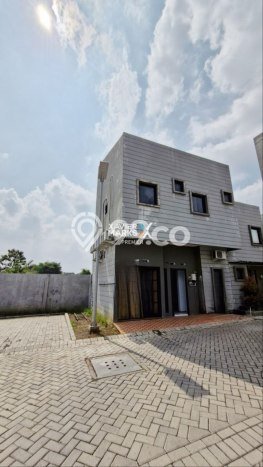 Dijual Hunian Rumah Nyaman 6 Kamar di Araya, Malang Dijual Hunian Rumah Nyaman 6 Kamar di Araya, Malang