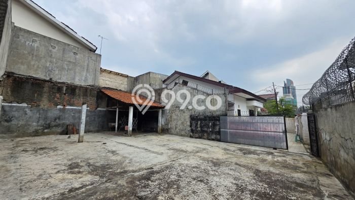 Rumah Eksklusif Siap Huni LT 374m2 di Palmerah, Jakarta Barat Rumah Eksklusif Siap Huni LT 374m2 di Palmerah, Jakarta Barat