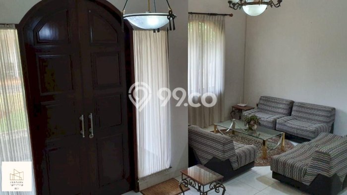 Ready to Use! Luxury House LT 3447m2 Desain Elegan di Ampera Ready to Use! Luxury House LT 3447m2 Desain Elegan di Ampera