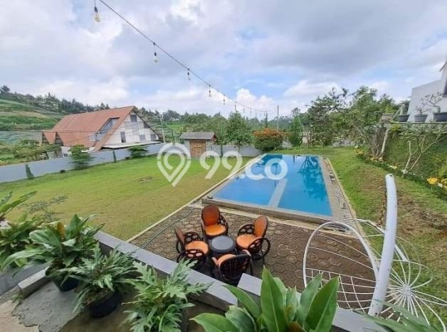 For Sale Rumah Mewah Exclusive di Parongpong, Bandung Barat For Sale Rumah Mewah Exclusive di Parongpong, Bandung Barat