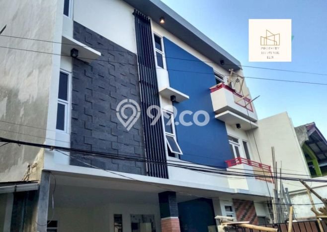 Komersial Dijual di Bandung LT 140m2 & LB 360m2 Lokasi Terbaik! Komersial Dijual di Bandung LT 140m2 & LB 360m2 Lokasi Terbaik!