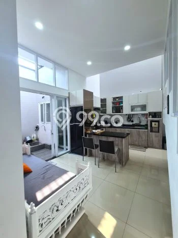 Hunian Mewah Siap Huni LT 163m2 di Sukasari, Bandung Hunian Mewah Siap Huni LT 163m2 di Sukasari, Bandung