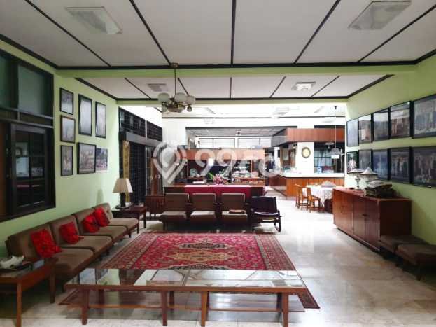 Hunian Mewah Dijual LT 1738m2 di Coblong, Bandung Hunian Mewah Dijual LT 1738m2 di Coblong, Bandung
