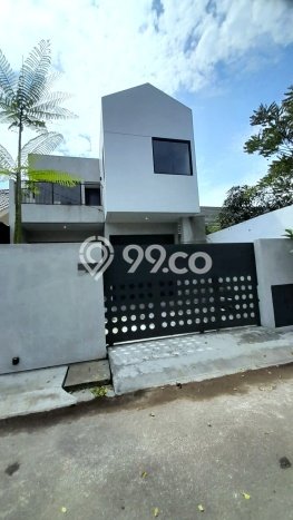 Dijual Cepat Rumah Bagus Siap Huni LB 154m2 di Arcamanik, Bandung Dijual Cepat Rumah Bagus Siap Huni LB 154m2 di Arcamanik, Bandung