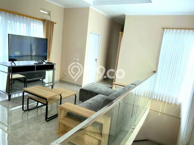 Dijual Cepat Rumah Bagus Siap Huni LB 180m2 di Arcamanik, Bandung Dijual Cepat Rumah Bagus Siap Huni LB 180m2 di Arcamanik, Bandung