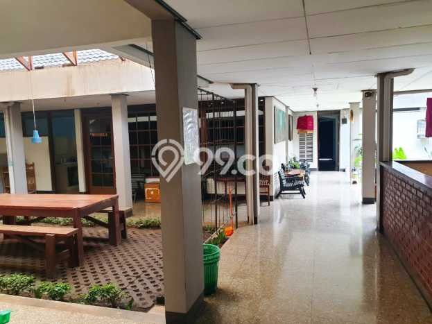 Hunian Mewah Dijual LT 1738m2 di Coblong, Bandung Hunian Mewah Dijual LT 1738m2 di Coblong, Bandung