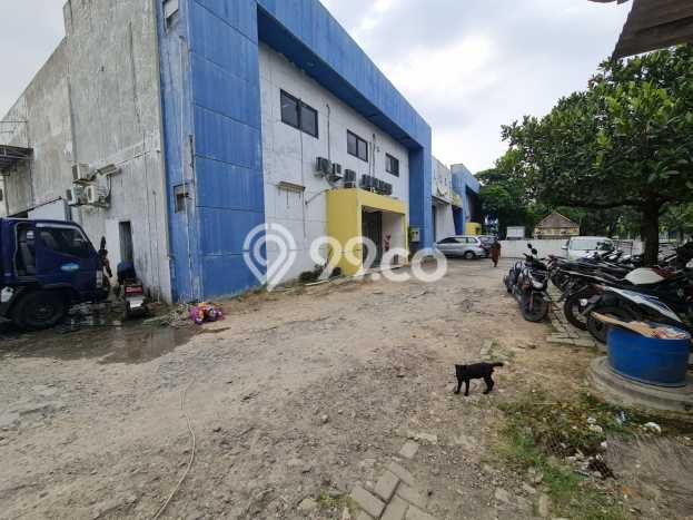 Gudang Disewa di Bekasi dengan LB 2000m2 Area Komersial Ramai Gudang Disewa di Bekasi dengan LB 2000m2 Area Komersial Ramai
