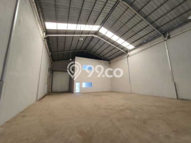 Gudang disewakan di Lippo Cikarang Cikarang dengan luas bangunan 400m2 Gudang disewakan di Lippo Cikarang Cikarang dengan luas bangunan 400m2