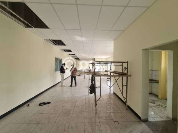 Gudang disewakan di Cikarang Pusat Bekasi dengan luas bangunan 1044m2 Gudang disewakan di Cikarang Pusat Bekasi dengan luas bangunan 1044m2