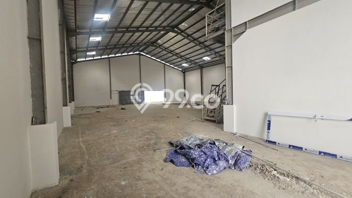 Untuk Dijual Gudang di Cikarang Pusat Bekasi LT 997m2 / LB 731m2 Untuk Dijual Gudang di Cikarang Pusat Bekasi LT 997m2 / LB 731m2