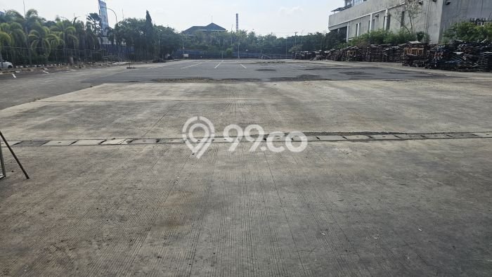 Komersial disewakan di Cikarang Selatan Bekasi dengan luas bangunan 19400m2 Komersial disewakan di Cikarang Selatan Bekasi dengan luas bangunan 19400m2