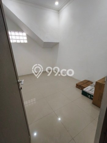 Siap Huni Hunian Elit 5 Kamar di Kelapa Gading Dekat ke Mana Saja Siap Huni Hunian Elit 5 Kamar di Kelapa Gading Dekat ke Mana Saja