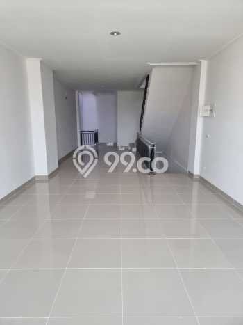 Untuk Disewa Ruko di Kelapa Gading Jakarta Utara LT 135m2, LB 540m2 Untuk Disewa Ruko di Kelapa Gading Jakarta Utara LT 135m2, LB 540m2