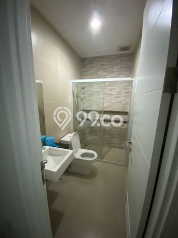 Siap Huni Rumah Mewah 3 Kamar di Kelapa Gading Dekat ke Mana Pun Siap Huni Rumah Mewah 3 Kamar di Kelapa Gading Dekat ke Mana Pun
