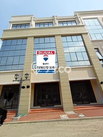 POTENSI BESAR! Ruko Kawasan Kelapa Gading, Luas 270m2m², Posisi Jalan Utama POTENSI BESAR! Ruko Kawasan Kelapa Gading, Luas 270m2m², Posisi Jalan Utama