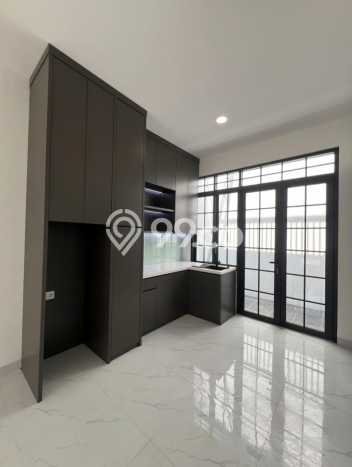 Dijual Rumah 3 Kamar Lokasi Strategis Bagus dan Strategis di BSD Dijual Rumah 3 Kamar Lokasi Strategis Bagus dan Strategis di BSD