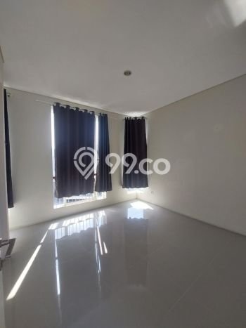 Rumah Sewa Surabaya LT 90m2 LB 70m2 Area Citraland Rumah Sewa Surabaya LT 90m2 LB 70m2 Area Citraland