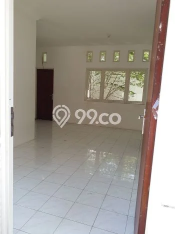 Rumah Sewa Surabaya LT 120m2 LB 60m2 Kawasan Citraland Rumah Sewa Surabaya LT 120m2 LB 60m2 Kawasan Citraland