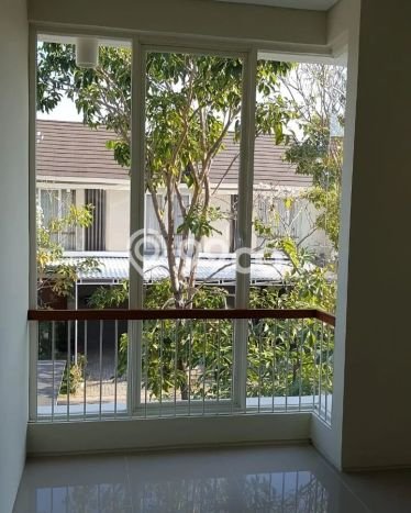 Rumah sewa siap huni 3 KT di Citraland, Surabaya Rumah sewa siap huni 3 KT di Citraland, Surabaya