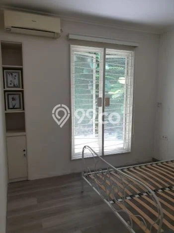 Disewakan! Rumah 4 Kamar Tidur &
3 Kamar Mandi di Citraland, Surabaya Disewakan! Rumah 4 Kamar Tidur &
3 Kamar Mandi di Citraland, Surabaya