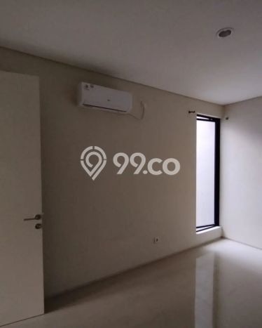 LISTING BARU! Rumah di , Ready, 2 KT, Akses Surabaya, Surabaya, Luas 72m2m² Bangunan 73m2m² LISTING BARU! Rumah di , Ready, 2 KT, Akses Surabaya, Surabaya, Luas 72m2m² Bangunan 73m2m²