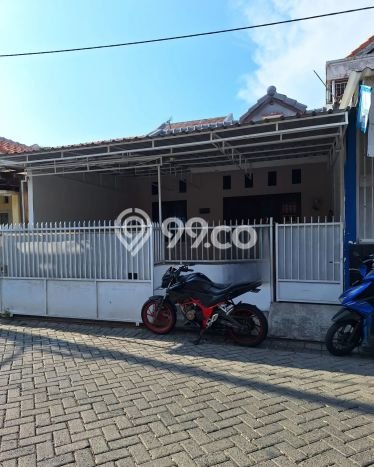 Investasi Menjanjikan 2 Kamar Tidur Lokasi Strategis di Jantung Kota , Surabaya Investasi Menjanjikan 2 Kamar Tidur Lokasi Strategis di Jantung Kota , Surabaya