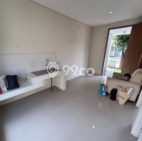 Jarang Ada! Rumah Sewa 2 Kamar Bagus Siap Huni Citraland Jarang Ada! Rumah Sewa 2 Kamar Bagus Siap Huni Citraland