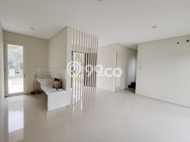 SPECIAL RATE! Rumah di , 3 KM, Area Asri, LT 120m2m² LB 125m2m² SPECIAL RATE! Rumah di , 3 KM, Area Asri, LT 120m2m² LB 125m2m²