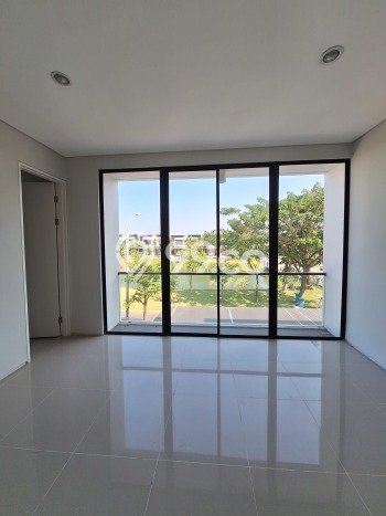 Hunian Nyaman Asri 5 KT Siap Huni di Citraland Surabaya Hunian Nyaman Asri 5 KT Siap Huni di Citraland Surabaya