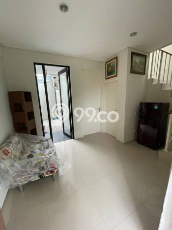 Disewakan! Rumah 2 Kamar Tidur &
2 Kamar Mandi di Citraland, Surabaya Disewakan! Rumah 2 Kamar Tidur &
2 Kamar Mandi di Citraland, Surabaya