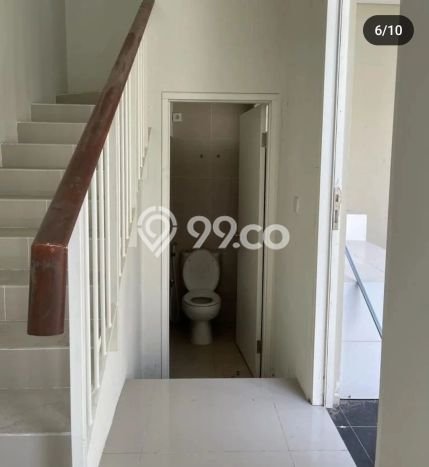 FEATURED! Rumah kawasan , 2 KM, Lokasi Strategis, Luas 105m2m² Bangunan 89m2m² FEATURED! Rumah kawasan , 2 KM, Lokasi Strategis, Luas 105m2m² Bangunan 89m2m²