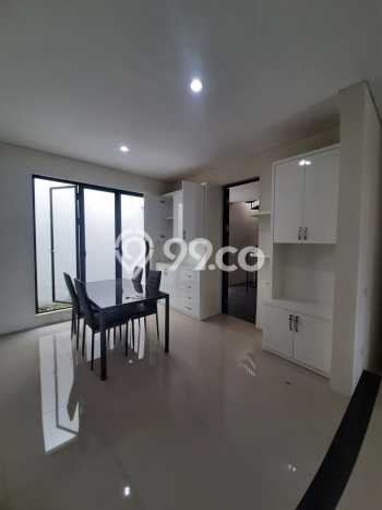 Jarang Ada! Rumah Kontrakan 4 Kamar Nyaman Siap Huni Citraland Jarang Ada! Rumah Kontrakan 4 Kamar Nyaman Siap Huni Citraland