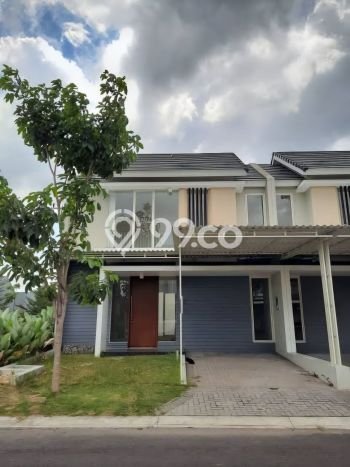 FEATURED! Rumah kawasan , 2 KM, Lokasi Strategis, Luas 105m2m² Bangunan 89m2m² FEATURED! Rumah kawasan , 2 KM, Lokasi Strategis, Luas 105m2m² Bangunan 89m2m²