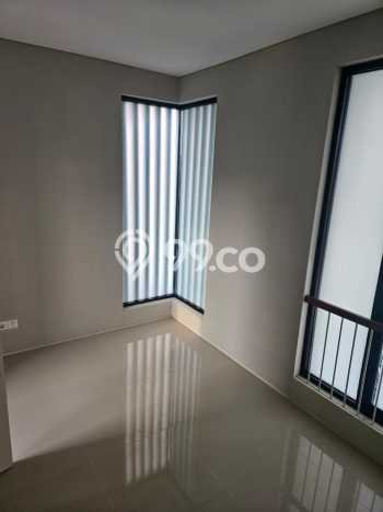 Disewakan! Rumah 2 Kamar Tidur &
2 Kamar Mandi di Citraland, Surabaya Disewakan! Rumah 2 Kamar Tidur &
2 Kamar Mandi di Citraland, Surabaya