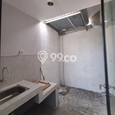 Dijual Hunian Rumah Terawat 2 KT di Citraland, Surabaya Dijual Hunian Rumah Terawat 2 KT di Citraland, Surabaya