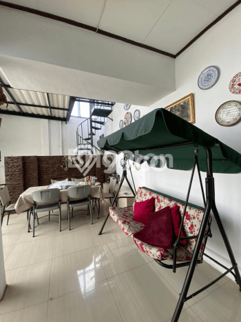 Jual Rumah Mewah Elegan Dengan View Eksklusif di Gandul, Depok Jual Rumah Mewah Elegan Dengan View Eksklusif di Gandul, Depok