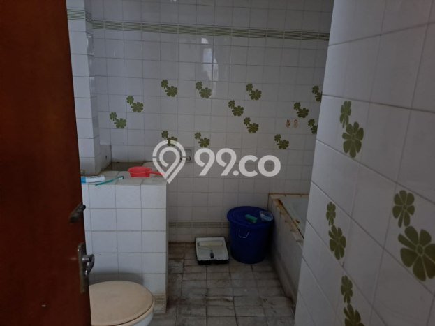 Rumah Mewah LB 300m2 Siap Huni Desain Elegan di Supratman, Bandung Rumah Mewah LB 300m2 Siap Huni Desain Elegan di Supratman, Bandung