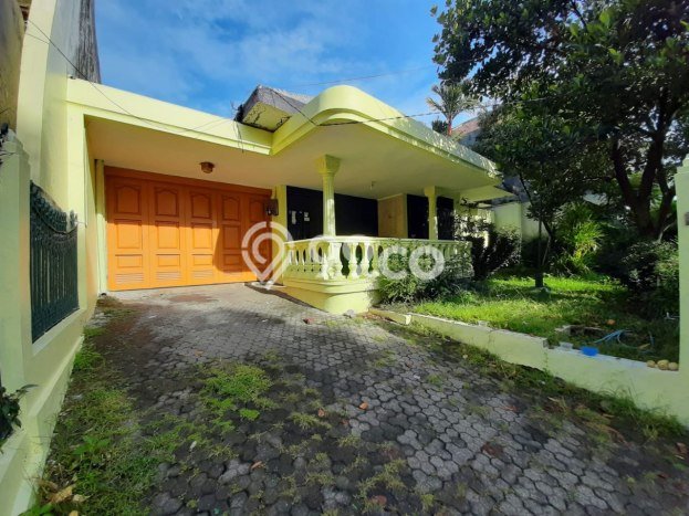 Best Deal Hunian Premium Ideal dan Luas di Coblong, Bandung Best Deal Hunian Premium Ideal dan Luas di Coblong, Bandung
