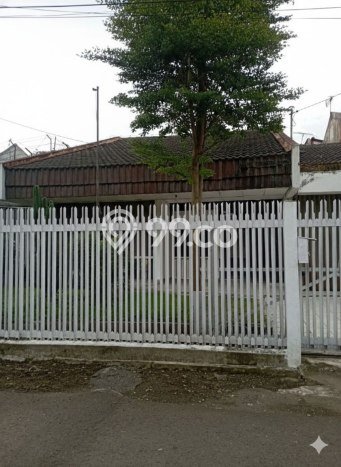 Rumah Mewah LB 300m2 Siap Huni Desain Elegan di Supratman, Bandung Rumah Mewah LB 300m2 Siap Huni Desain Elegan di Supratman, Bandung