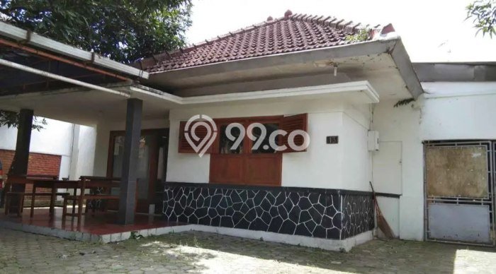 Hunian Mewah LB 400m2 Siap Pakai Desain Elegan di Burangrang, Bandung Hunian Mewah LB 400m2 Siap Pakai Desain Elegan di Burangrang, Bandung
