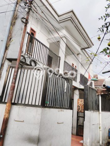 Unit Kost Dijual di Cicendo dengan 16 Kamar Tidur & Luas Bangunan 268m2 Unit Kost Dijual di Cicendo dengan 16 Kamar Tidur & Luas Bangunan 268m2