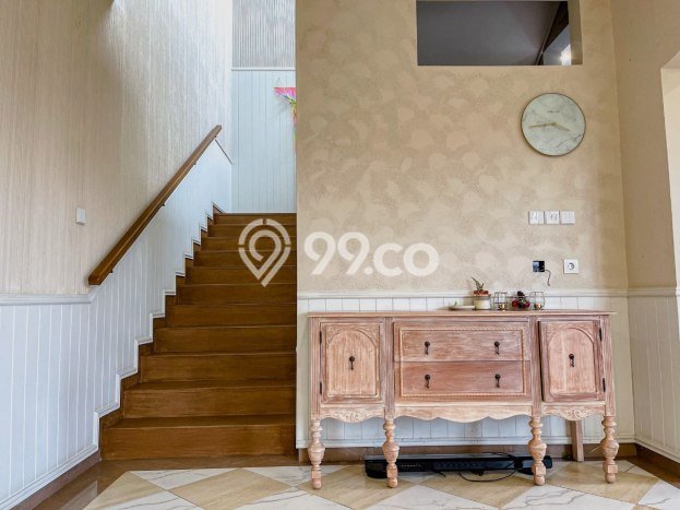 Vila di , Dimensi 362m2m², Akses ke beragam fasilitas umum Vila di , Dimensi 362m2m², Akses ke beragam fasilitas umum