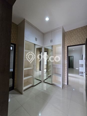 Rumah Minimalis 5 Kamar LT 155m2 di Lippo Karawaci Rumah Minimalis 5 Kamar LT 155m2 di Lippo Karawaci