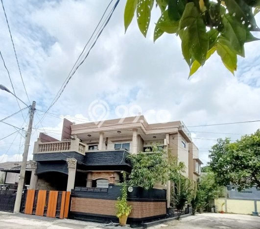 Rumah Strategis Minimalis Lb 200m2 di Karawaci, Tangerang Rumah Strategis Minimalis Lb 200m2 di Karawaci, Tangerang