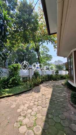 Best Deal Hunian Premium Ideal dan Luas di Kebayoran Baru, Jakarta Selatan Best Deal Hunian Premium Ideal dan Luas di Kebayoran Baru, Jakarta Selatan