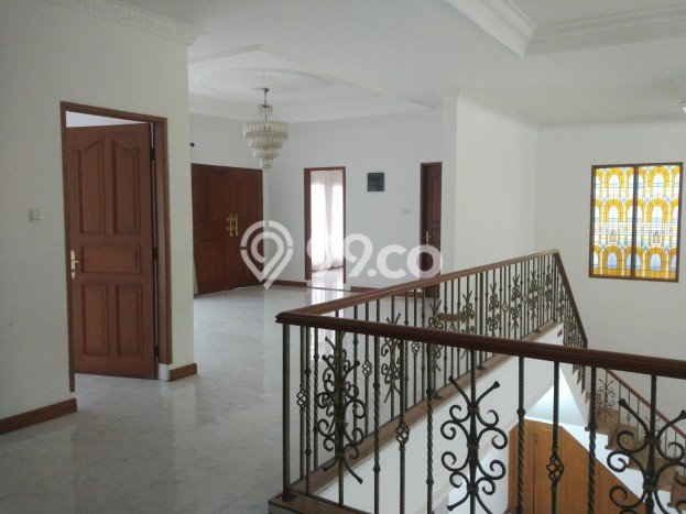 Hunian Modern Disewakan di Kebayoran Baru Jakarta Selatan Area Sangat Strategis Hunian Modern Disewakan di Kebayoran Baru Jakarta Selatan Area Sangat Strategis