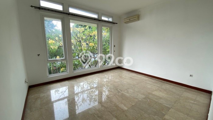For Sale! Luxury House LT 472m2 Desain Modern di Kemang For Sale! Luxury House LT 472m2 Desain Modern di Kemang
