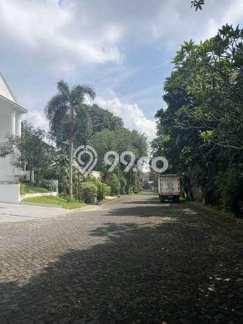 Jual Rumah Mewah Megah Dengan View Eksklusif di Cibubur, Jakarta Timur Jual Rumah Mewah Megah Dengan View Eksklusif di Cibubur, Jakarta Timur