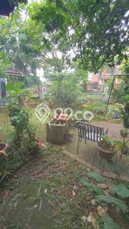 Rumah Mewah LB 385m2 Siap Huni Desain Elegan di Pondok Bambu, Jakarta Timur Rumah Mewah LB 385m2 Siap Huni Desain Elegan di Pondok Bambu, Jakarta Timur