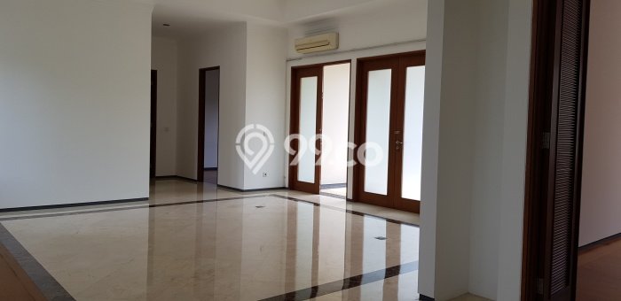 Disewakan Rumah Nyaman di Kebayoran Baru Harga Rp 729 Juta/ Tahun Disewakan Rumah Nyaman di Kebayoran Baru Harga Rp 729 Juta/ Tahun